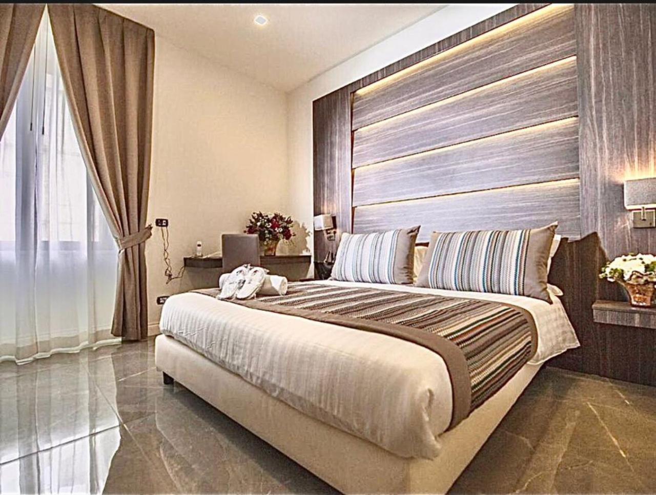 Palazzo Firenze Hotel Наполи Екстериор снимка