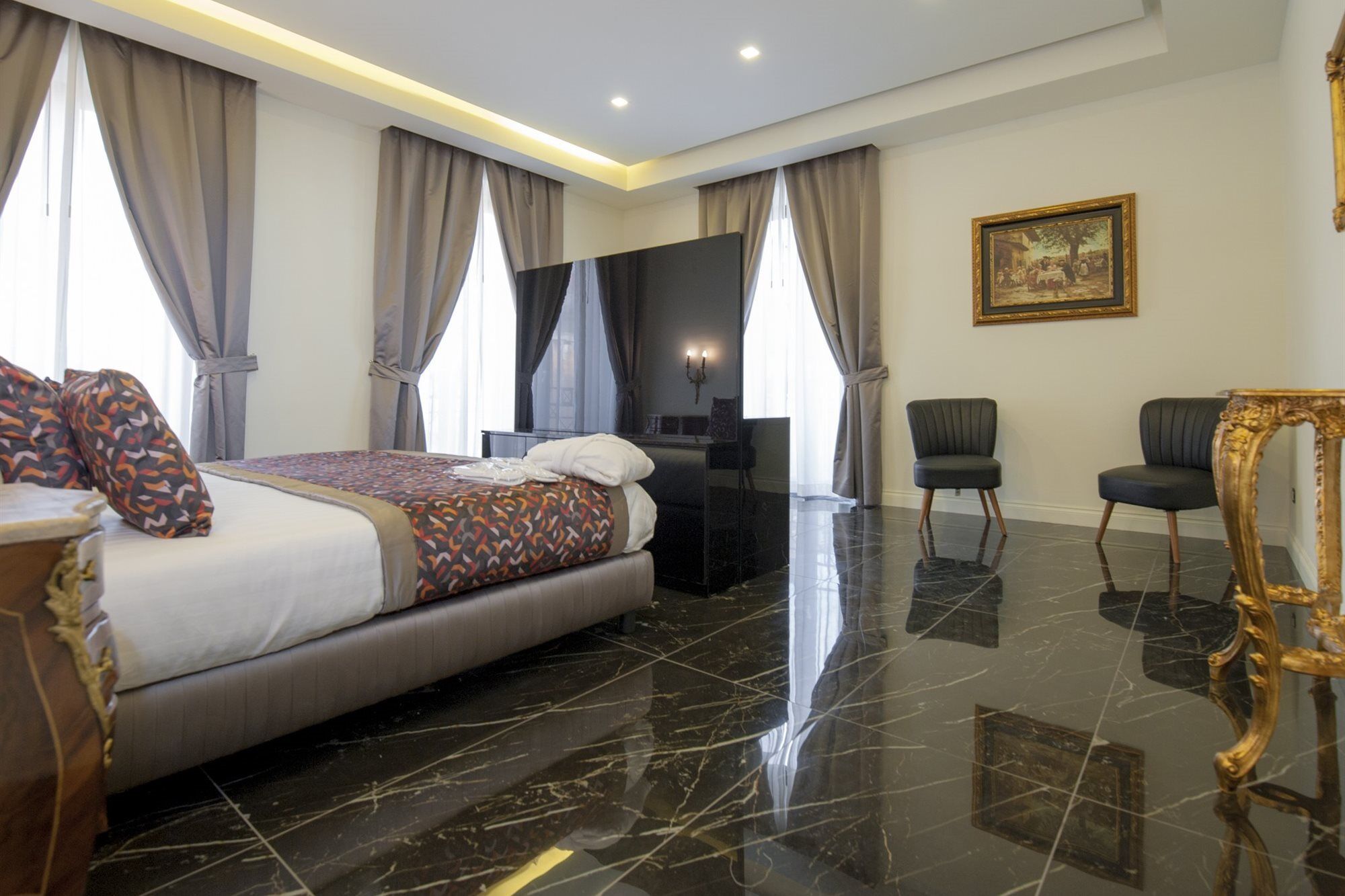 Palazzo Firenze Hotel Наполи Екстериор снимка