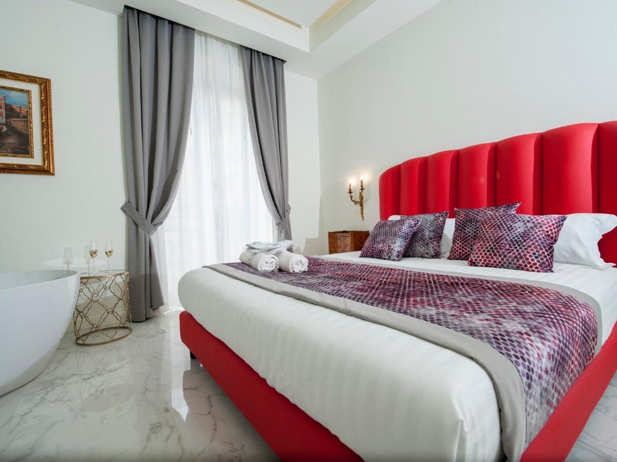Palazzo Firenze Hotel Наполи Екстериор снимка